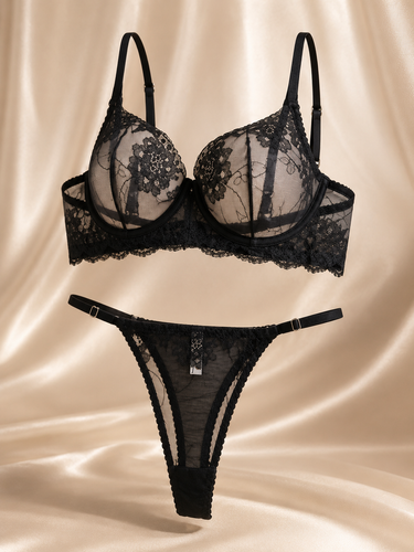 ست شورت و سوتین تور فنردار ژینا سایز 75 تا 90